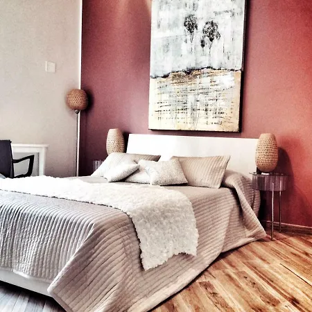 Dante Suites